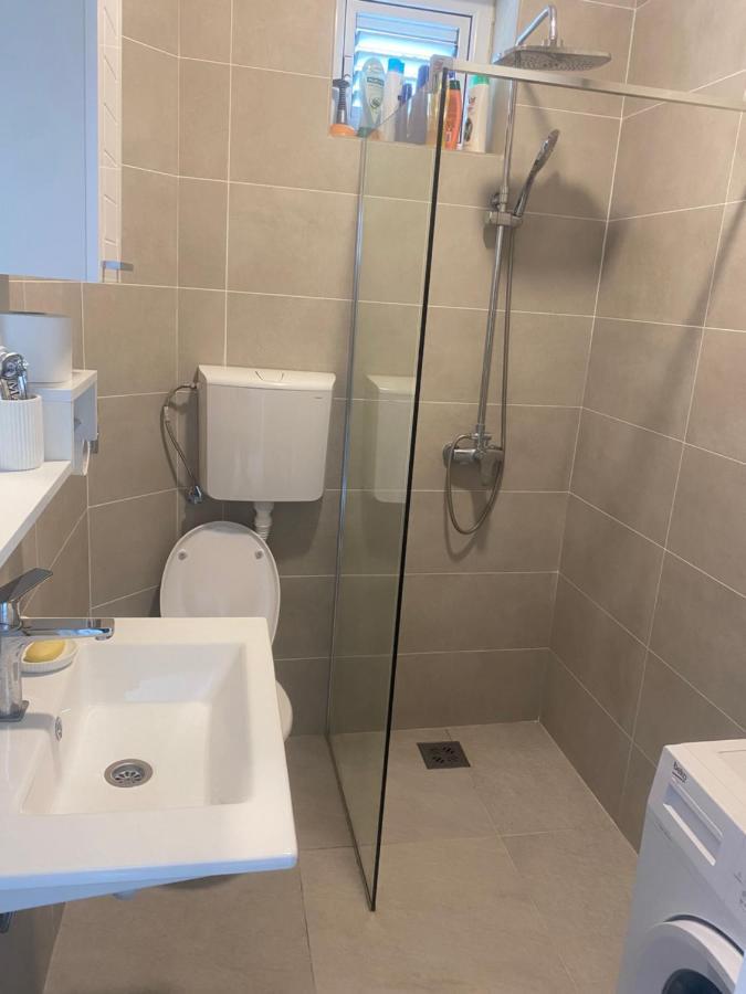Apartman Lara สเวติ สเตฟาน ภายนอก รูปภาพ