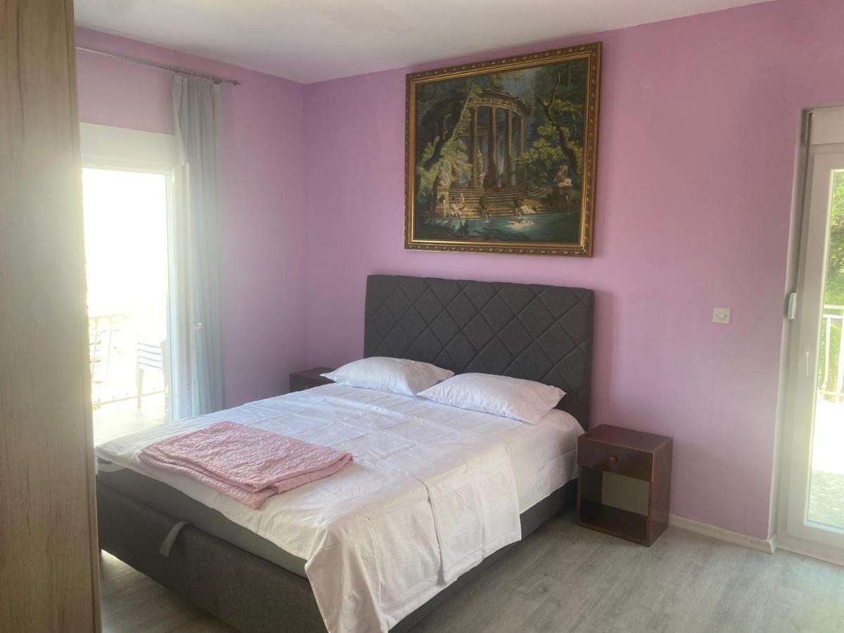 Apartman Lara สเวติ สเตฟาน ภายนอก รูปภาพ