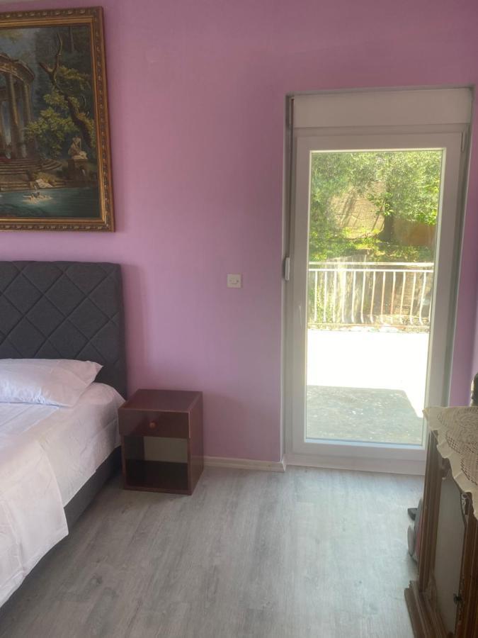 Apartman Lara สเวติ สเตฟาน ภายนอก รูปภาพ