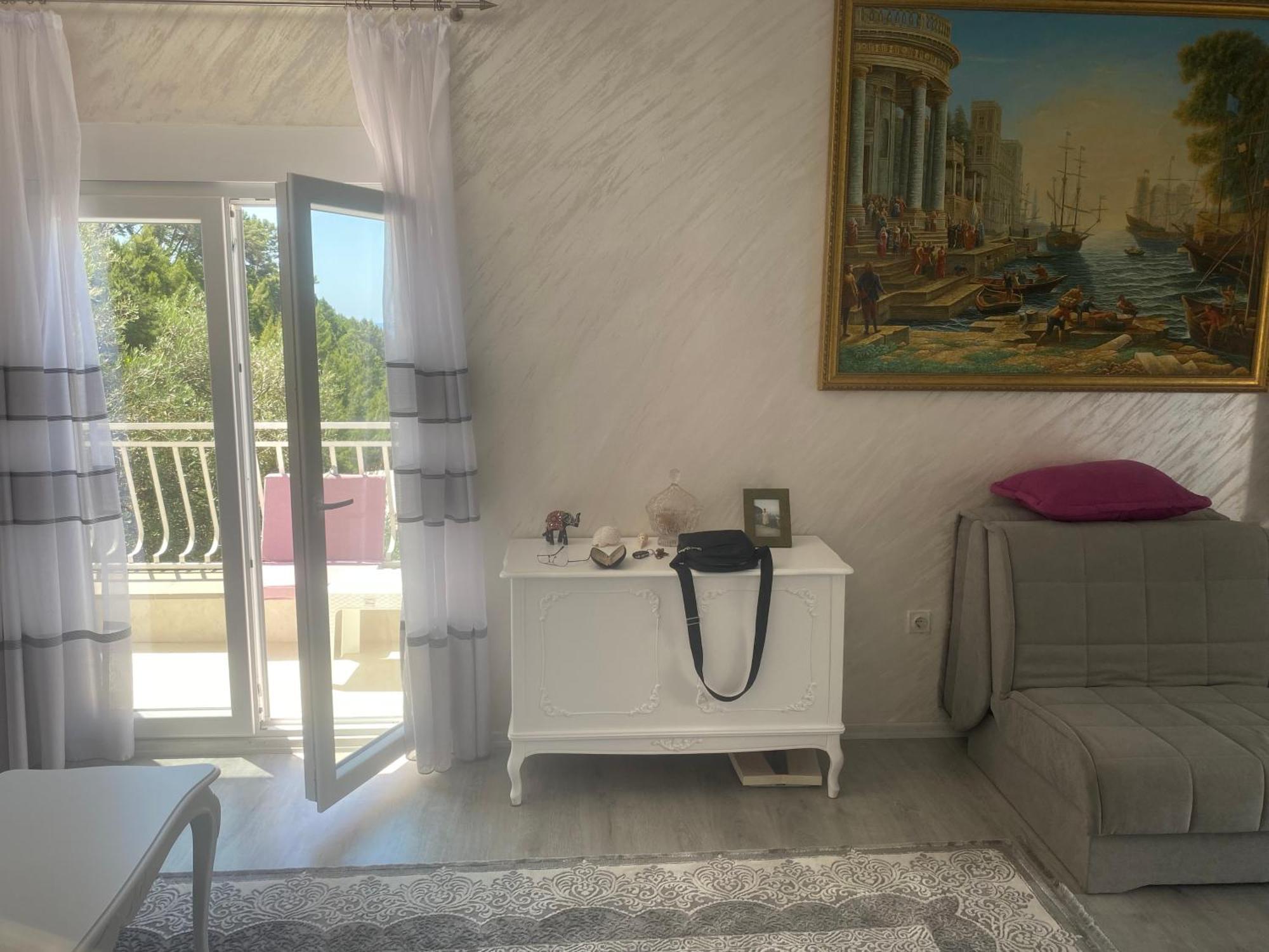 Apartman Lara สเวติ สเตฟาน ภายนอก รูปภาพ